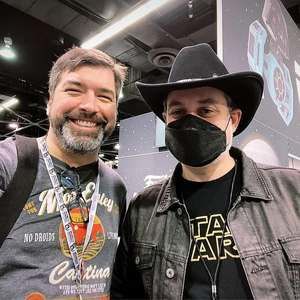 Meet your Posher, Chris